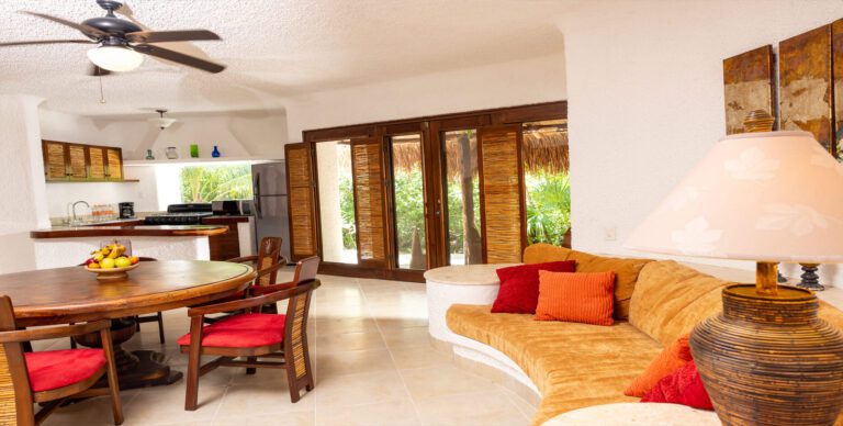 Four Luxury Jungle Villas 15